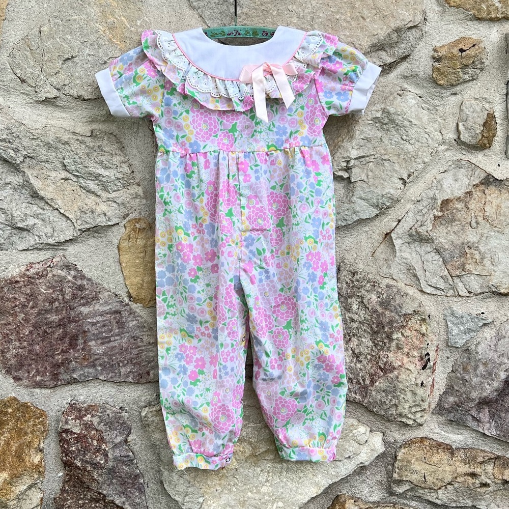 Vintage 90S
Girls pant jumpsuit